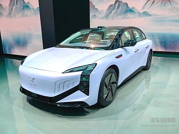 纷纷转型新能源 四大二线豪车品牌谁能率先突围？