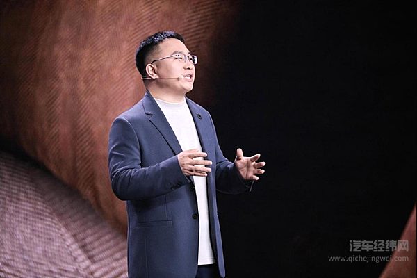 纵享一车两生活 全领域豪华越野SUV 2027款纵横G700全球上市