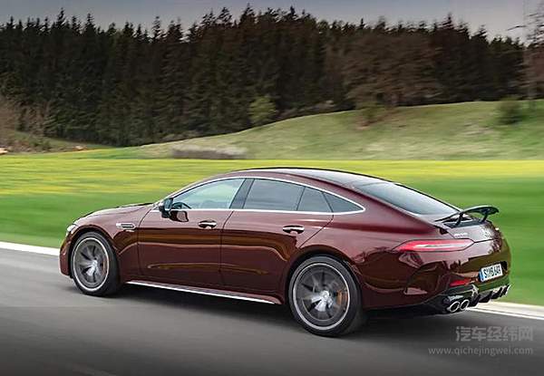 新一代梅赛德斯-AMG GT四门跑车全球首发 放”四“登峰