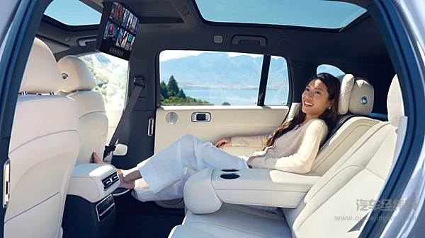 都是中大型SUV 选五座还是六座？