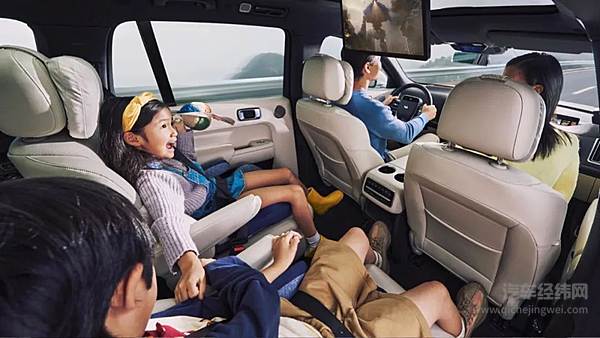 都是中大型SUV 选五座还是六座？