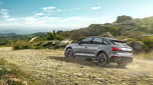 新款奥迪Q5L Sportback上市 相比奔驰GLC谁更值得入手？
