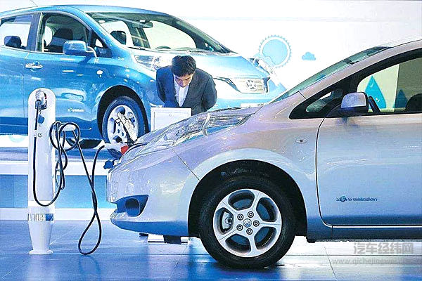 说好的车市降价潮呢？！小鹏大涨价15%，新能源车“涨涨涨”