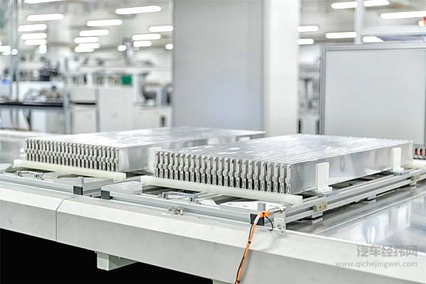 刀片电池助比亚迪销量持续暴涨 还有谁在折腾新电池？