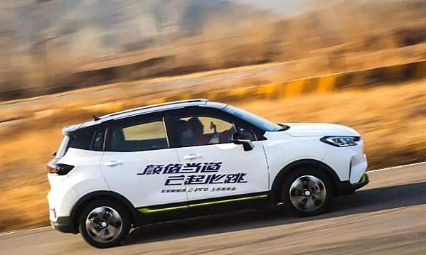 新能源汽车“五连降”仍是热门 长安新能源加速布局！
