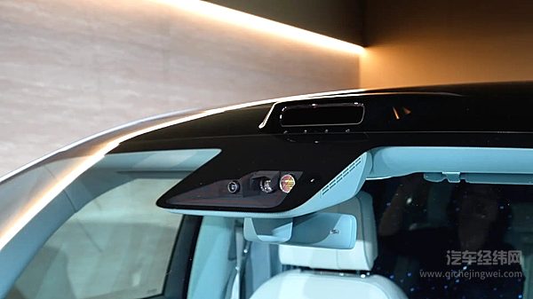 尊界V800首秀2026成都车展 华为赋能改写百万级MPV市场格局