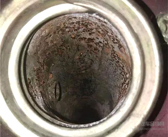 车上这些零部件由铁变成塑料，真的不是在坑你