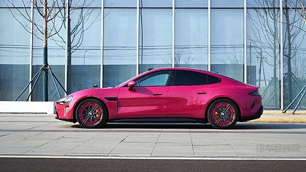 单电机功率580kW 小米SU7能否挑战比亚迪汉L？