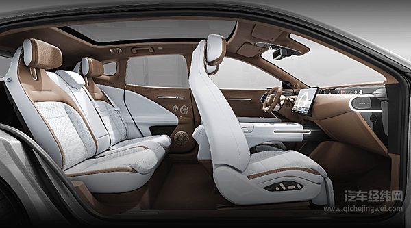 20万预算选纯电SUV 阿维塔07和小鹏G6谁更懂用户？