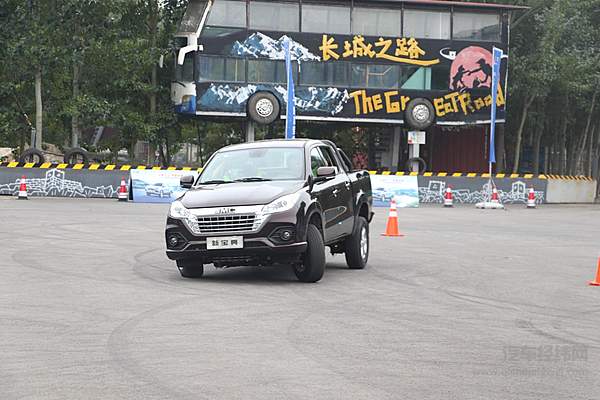 绕桩测试