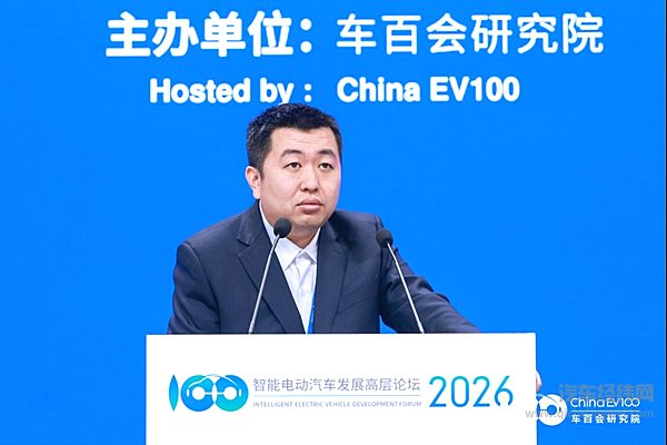 飞书洪涛：从整车到智驾，用数字化重塑中国新能源汽车研发范式