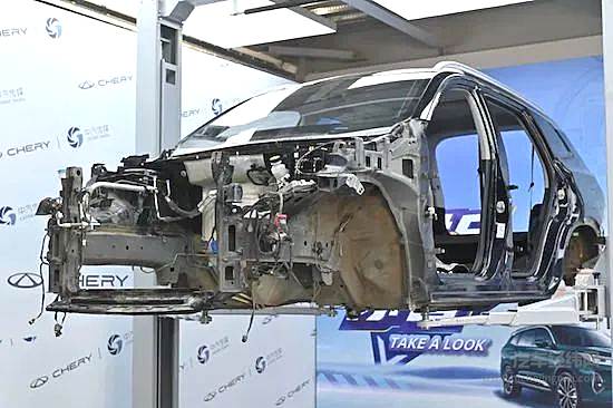 瑞虎8 PRO冠军版和瑞虎8新能源冠军版即将上市 实力领跑中型SUV