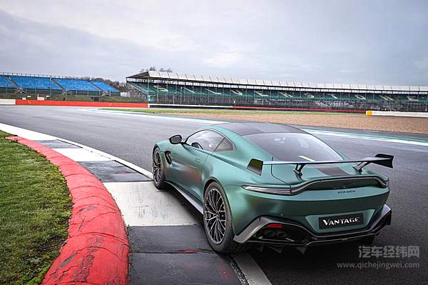 传承F1赛车之魂 阿斯顿·马丁Vantage F1®特别版拓展赛道性能边界