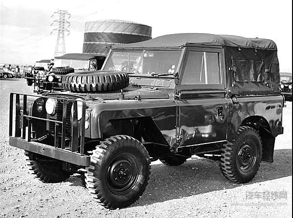 　　路虎 Series IIA