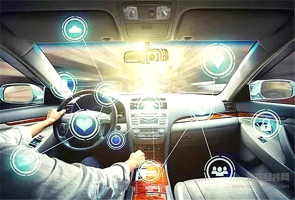 自主品牌扎堆猛推AI，是革命性的突破？还是“换煲不换料”？