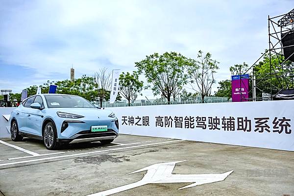 腾势汽车携超强产品矩阵登陆2024粤港澳大湾区车展