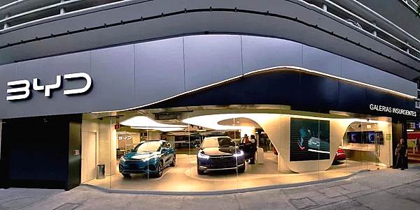 比亚迪在墨西哥城的门店  BYD Galerias Insurgentes