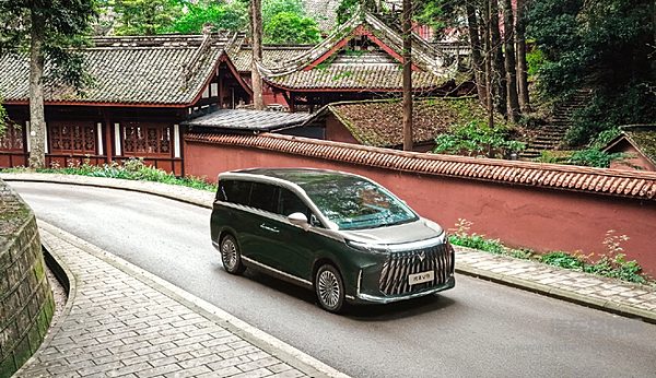 极狐问道V9 5月27日正式上市 预售补贴价21.99万起