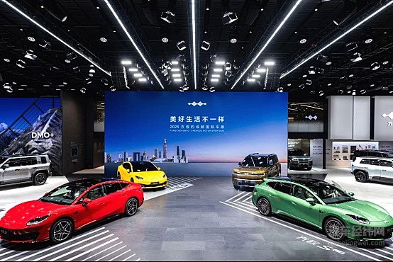 成都车展看点直击！方程S系列、钛9同台引爆方程豹展台