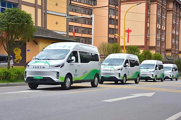 越开越省钱！南京依维柯年中大促 聚星EV仅12.29万起