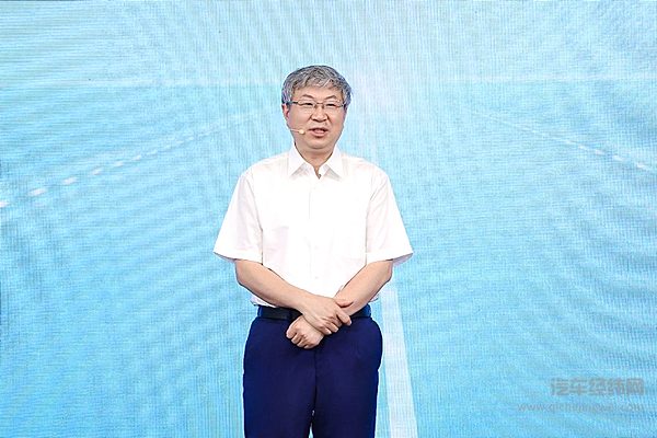 奇瑞控股集团党委书记、董事长尹同跃宣布奇瑞迈向混动黄金时代