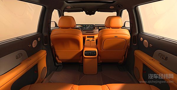 30万级高端SUV 岚图泰山X8与智己LS8你选谁？