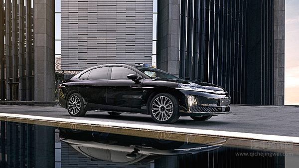 30万级高端轿车二选一 岚图追光L和昊铂A800谁能代表“华系”轿车？