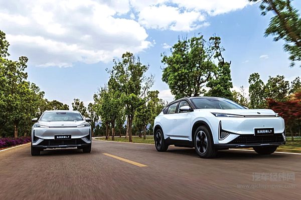 中国首个突破2000km超长续航的混动SUV是TA