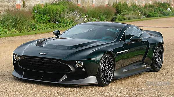 Aston Martin Victor