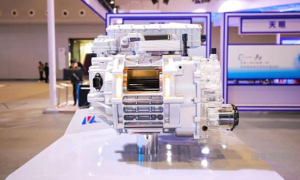 东风4款产品+2款自主动力亮相2023中国5G+工业互联网大会