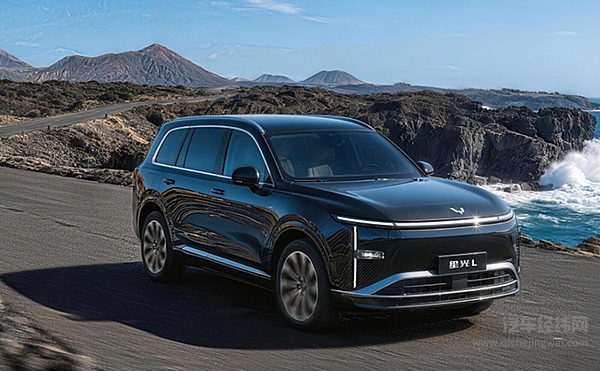 10万级也有中大型SUV 东风风行星海V6与五菱星光L怎么选？