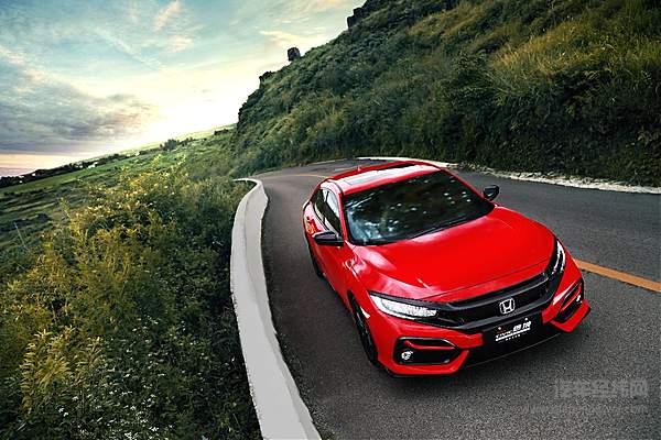 “信仰制造”东风Honda全新CIVIC思域Hatchback热擎上场
