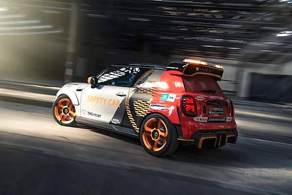 MINI Electric Pacesetter 宝马发布2021赛季电动方程式安全车