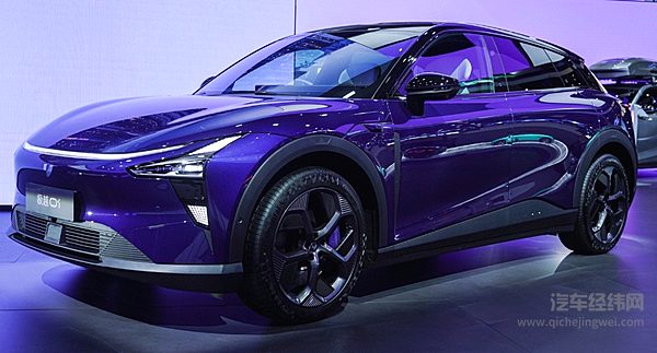 极越01对比智界R7 谁才是智驾标杆SUV？