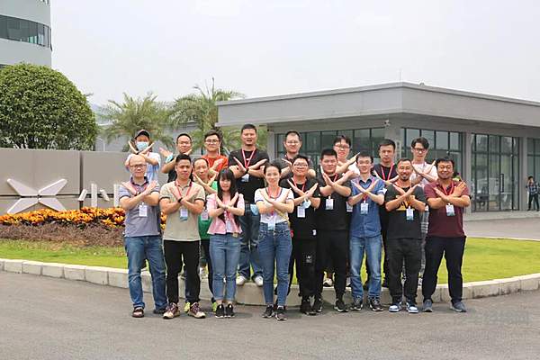 赴美上市小鹏招股书的秘密  唯一一家开发自动驾驶全栈专有软件的中国车企？