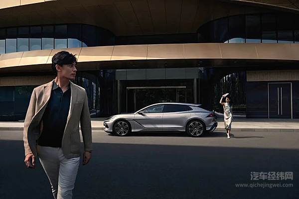 腾势Z9GT上市33.48万元起 标配易三方高阶智驾 科技重塑豪华GT