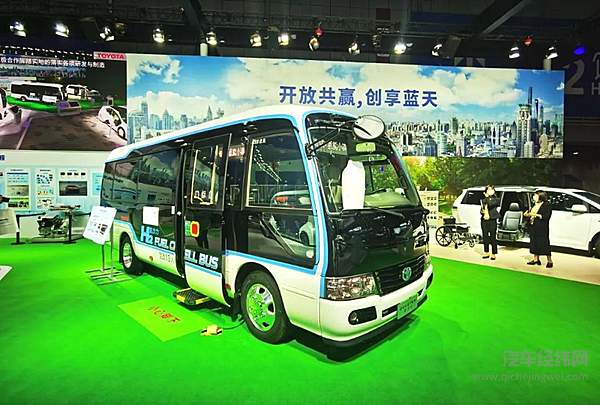 进博会展现未来出行新形态 为全球经济正常运行开创新局