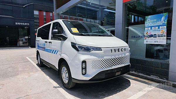 依维柯全新聚星EV昆明区域上市，半固态电池护航智能化高效通行