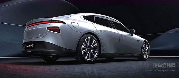 回应特斯拉霸凌 小鹏P7超长续航里程硬杠Model 3