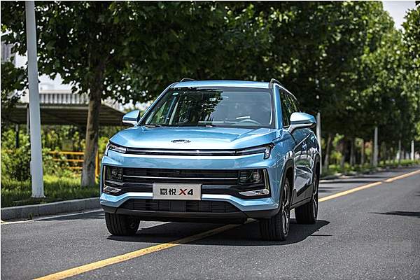 江淮乘用车3.0时代首款小型SUV嘉悦X4正式上市 6.28万元起售！