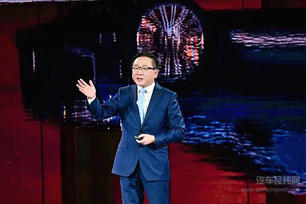 星途揽月C-DM 20.99万元全球巅峰上市丨油电同价全新定义全球混动旗舰新标杆