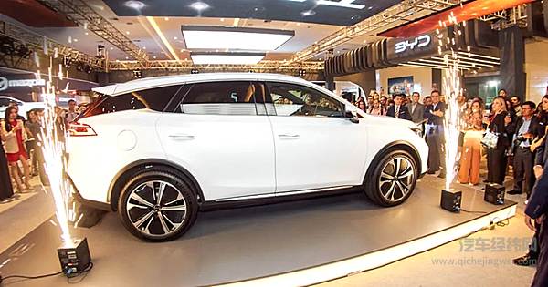 比亚迪唐EV