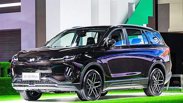 全天候长续航智能大5座SUV——威马EX6 Plus