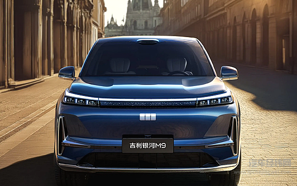 20万级混动SUV双雄对决 吉利银河M9能否撼动传祺向往S9？
