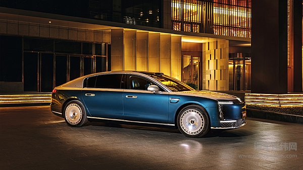 尊界S800 Grand Design 典藏大观上市 138.8万的中式旗舰有多能打？