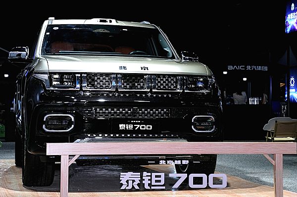 北京越野泰钽700打破传统定律 能否成为家用硬派越野的标准答案？