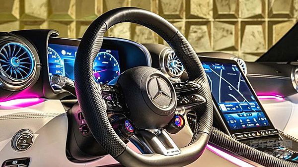 奔驰SL63MANSORY宽体定制方案