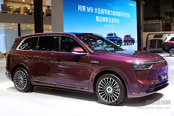 家庭露营VS商务接待 40万SUV选问界M8还是腾势N9？