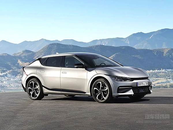 起亚旗下首款专属电动车型EV6
