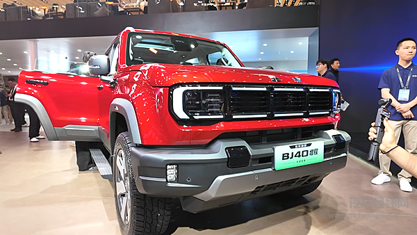 BJ40增程长续航版可城可野 17.98万元打破场景壁垒